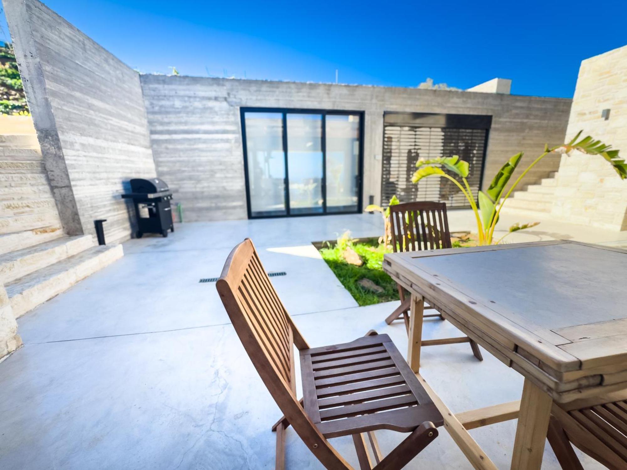 Sea View With Private Swimming Pool Villa Héraklion